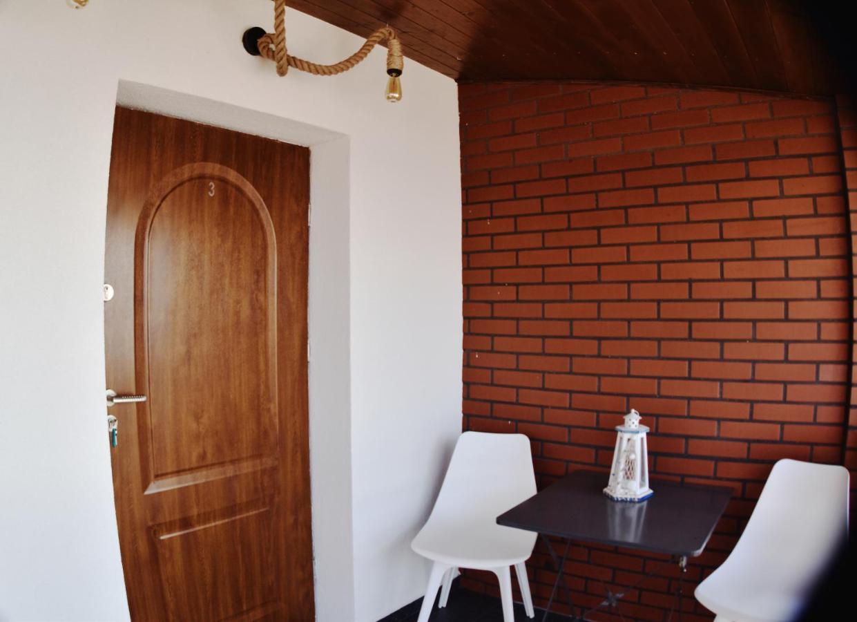 Bed and Breakfast Zakotwiczeni Рева Экстерьер фото