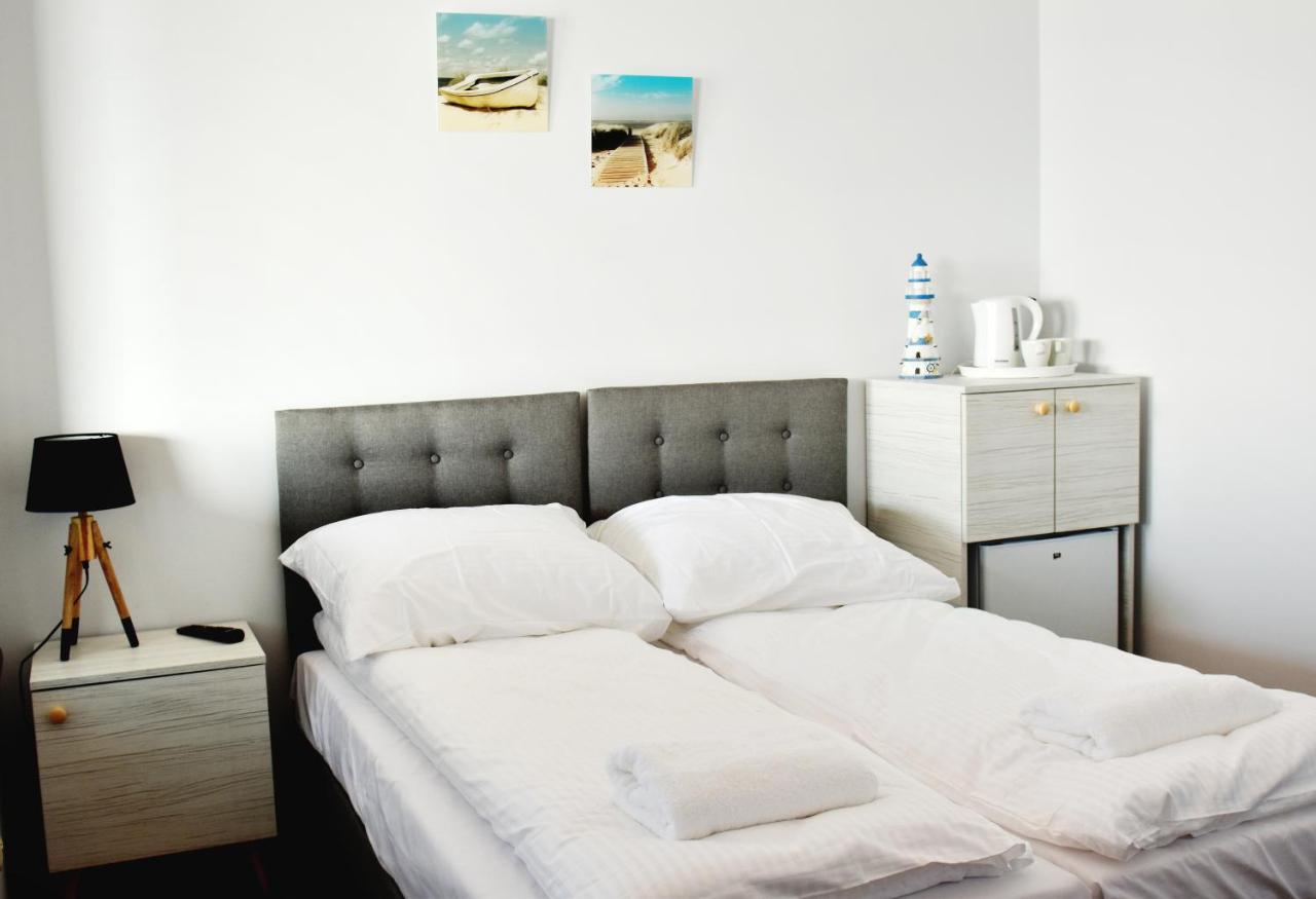 Bed and Breakfast Zakotwiczeni Рева Экстерьер фото